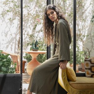 VESTIDO MIDI
